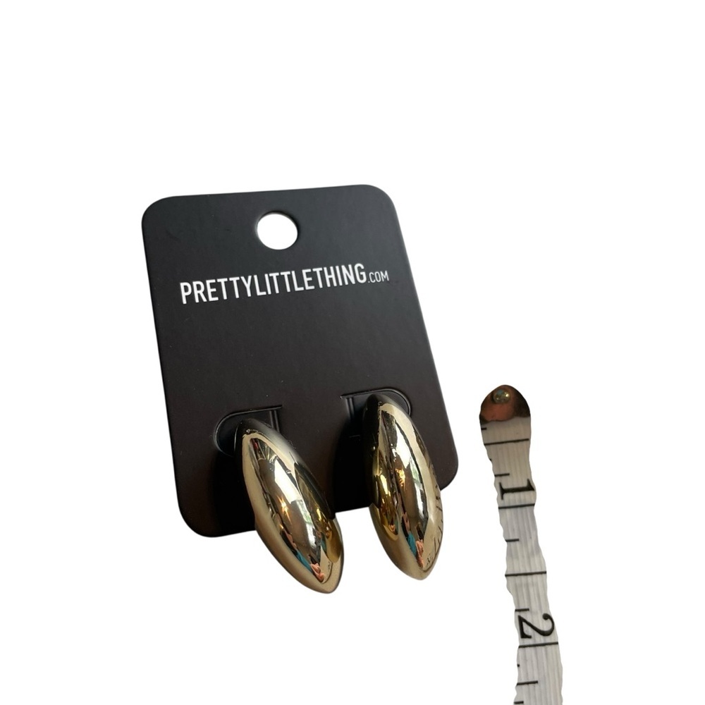 PrettyLittleThing Gold Curved Drop Earrings NWT One Size - Picture 5 of 5